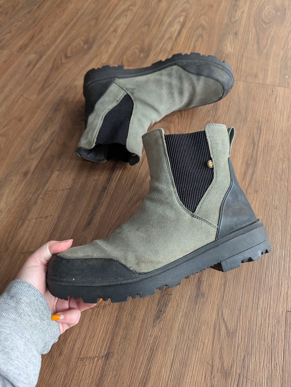 Bogs Womens Chelsea Boots Sz 11